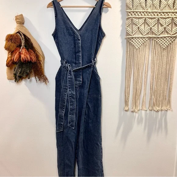ASOS DESIGN Denim V Neck Jumpsuit Size 8 - Picture 5 of 9